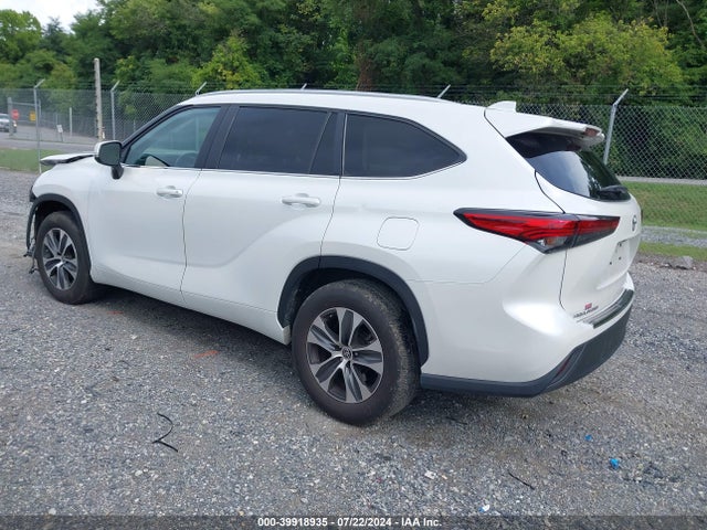 Toyota Highlander Xle 2023 5TDKDRAHXPS007762 Image 3