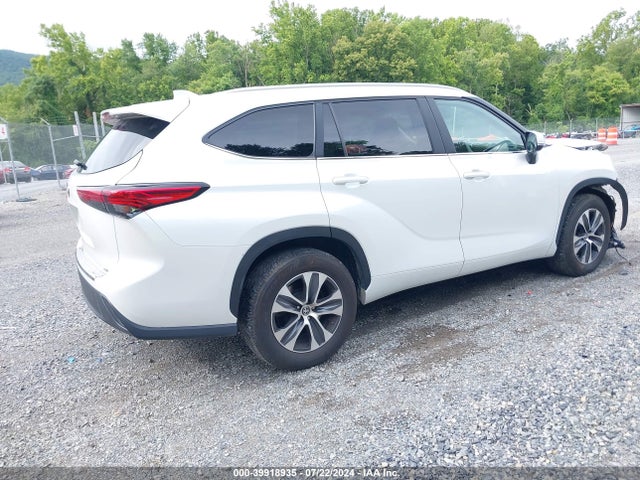 Toyota Highlander Xle 2023 5TDKDRAHXPS007762 Image 4