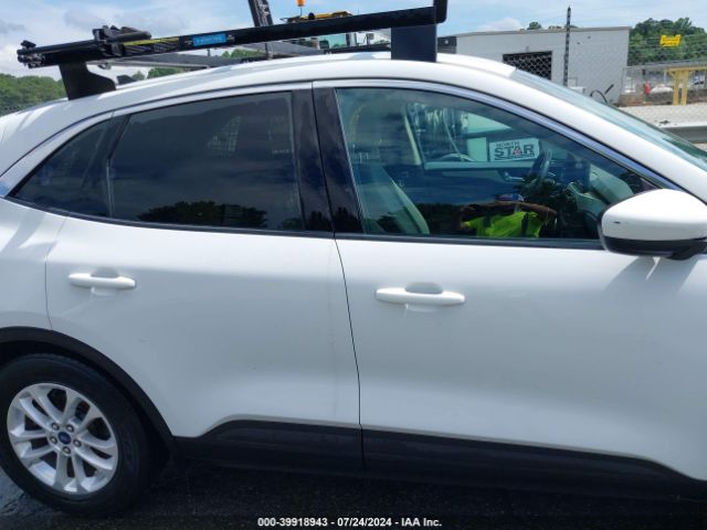 1FMCU0G60LUB73926 Ford ESCAPE SE