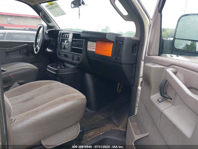 Chevrolet Express 3500 Lt 2018 1GAZGPFG9J1335388 Image 5