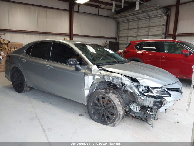 Toyota CAMRY LE 2019 4T1B11HK7KU759432 головне зображення