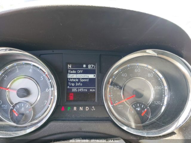 2C4RC1CG8ER200215 Chrysler Town & Country Touring-l