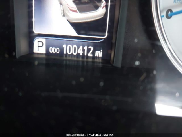 4T1BF1FK3GU173239 Toyota CAMRY SE
