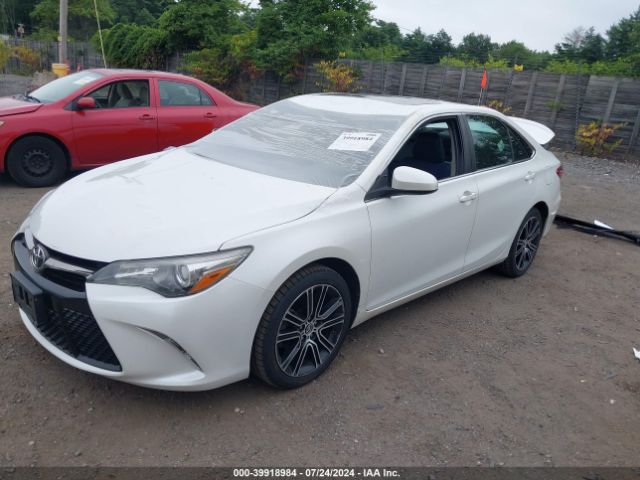 4T1BF1FK3GU173239 Toyota CAMRY SE