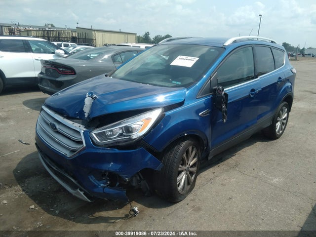 Ford Escape Titanium 2018 1FMCU0J90JUC69636 Image 2