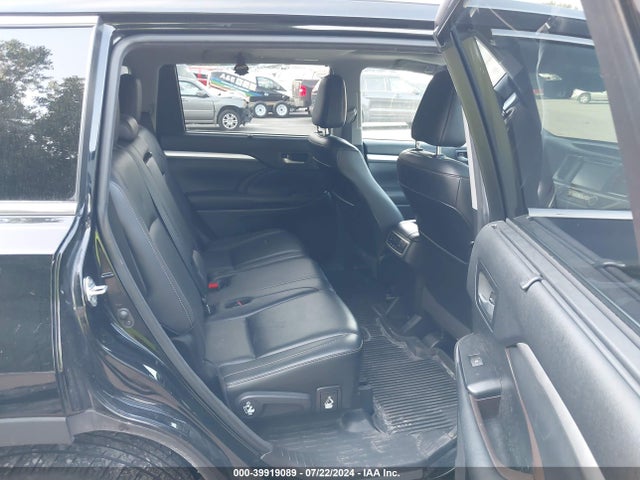 Toyota Highlander Xle 2017 5TDJZRFH4HS520822 Image 8