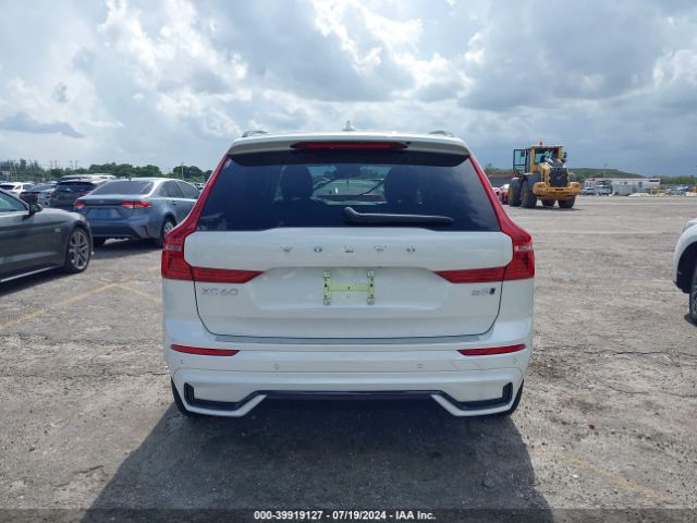 YV4L12RK3R1907498 Volvo Xc60 B5 Core Dark Theme