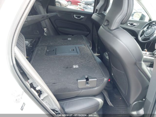 YV4L12RK3R1907498 Volvo Xc60 B5 Core Dark Theme