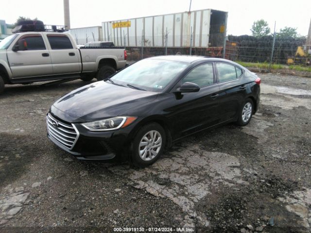 5NPD74LF2JH352134 Hyundai ELANTRA SE
