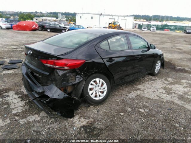 5NPD74LF2JH352134 Hyundai ELANTRA SE