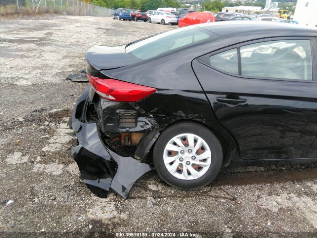 5NPD74LF2JH352134 Hyundai ELANTRA SE