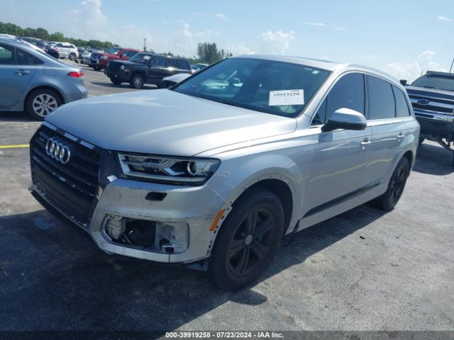 WA1LHAF73HD039860 Audi Q7 2.0t Premium