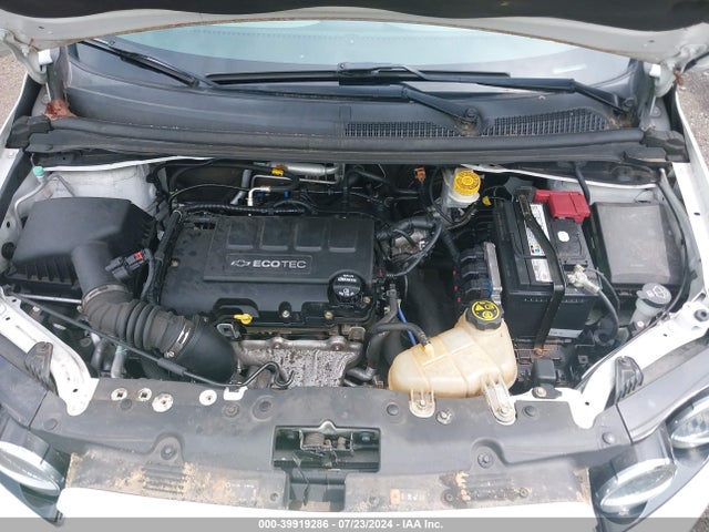 Chevrolet Sonic Ltz Auto 2016 1G1JE5SB4G4140629 Image 10