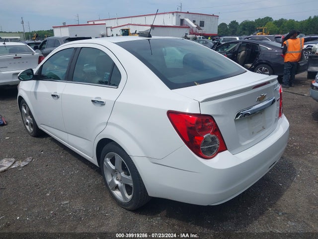Chevrolet Sonic Ltz Auto 2016 1G1JE5SB4G4140629 Image 3