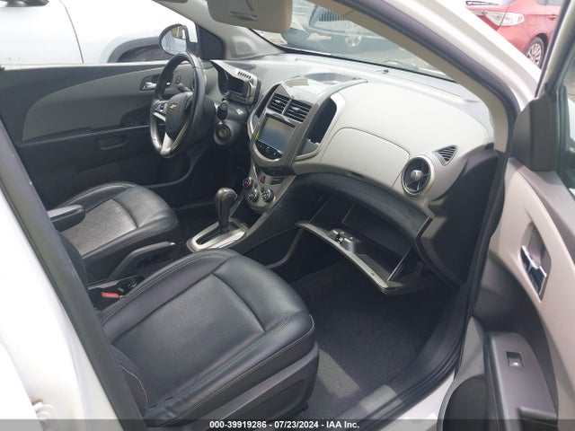 Chevrolet Sonic Ltz Auto 2016 1G1JE5SB4G4140629 Image 5