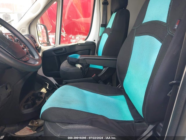 2019 Ram Promaster 2500 მანქანა იყიდება აუქციონზე, vin: 3C6TRVCG5KE539580, აუქციონის ნომერი: 39919295