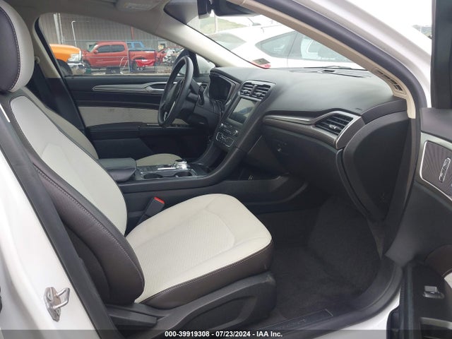 Ford FUSION SE 2020 3FA6P0HD0LR250880 Image 5