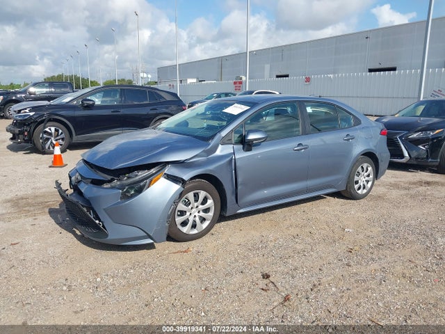Toyota COROLLA LE 2020 5YFEPRAE7LP046337 Image 2