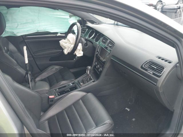 WVWUF7AU0GW201611 Volkswagen Golf R 4-door
