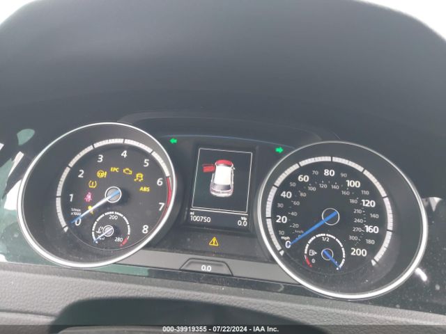 WVWUF7AU0GW201611 Volkswagen Golf R 4-door
