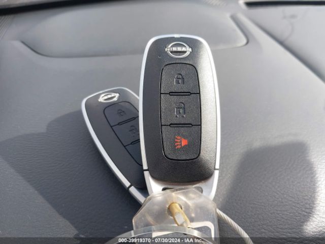 5N1BT3AA5RC676914 Nissan Rogue S Fwd
