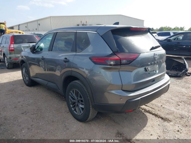 5N1BT3AA5RC676914 Nissan Rogue S Fwd