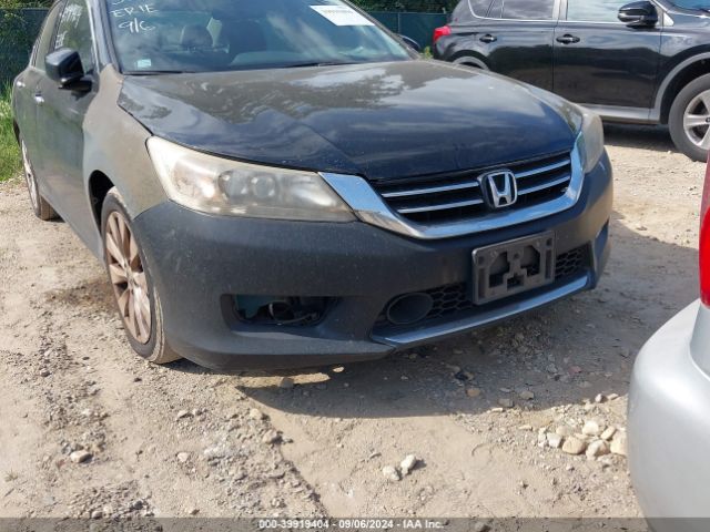 1HGCR3F98FA002836 Honda Accord Touring