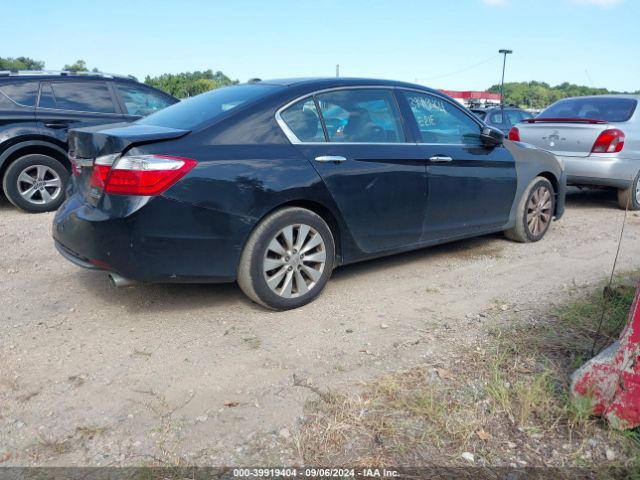 1HGCR3F98FA002836 Honda Accord Touring