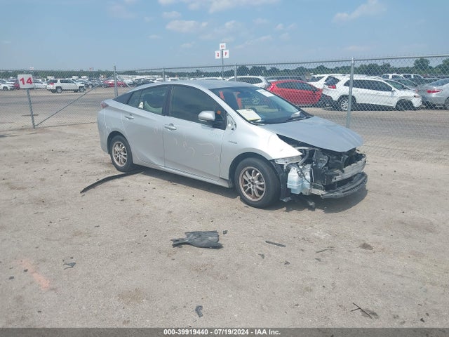 Toyota Prius Three 2016 JTDKARFU2G3023745 Image 1
