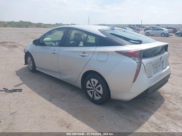 Toyota Prius Three 2016 JTDKARFU2G3023745 Image 3