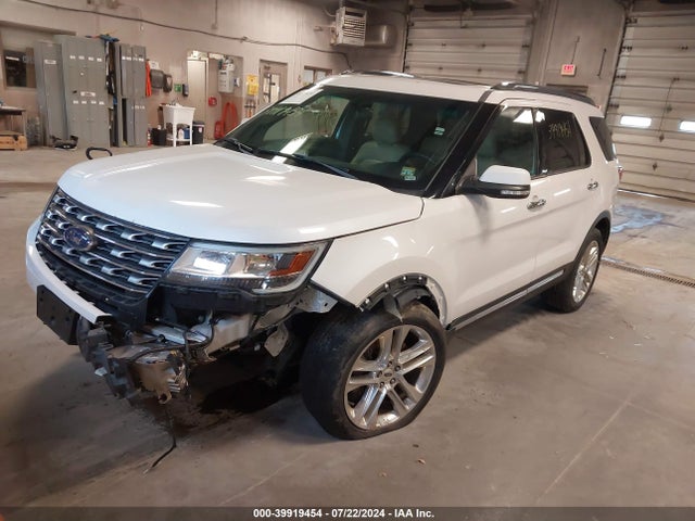 Ford Explorer Limited 2016 1FM5K8F87GGC55799 Image 2