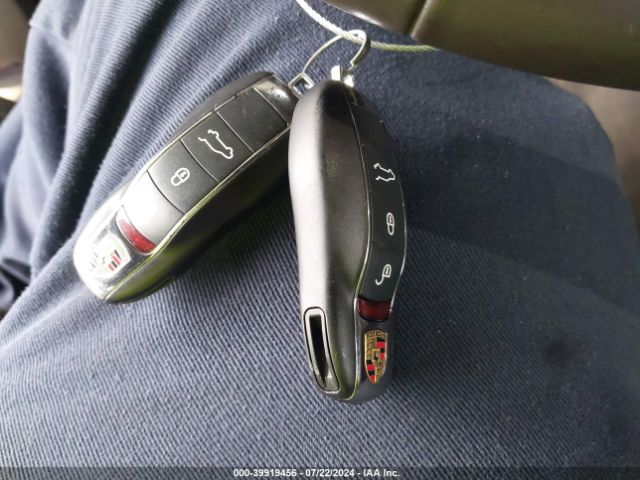 WP1AF2A51FLB90292 Porsche Macan Turbo