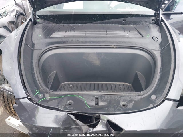 2021 TESLA MODEL Y 5YJYGDEE3MF267845 Photo 9