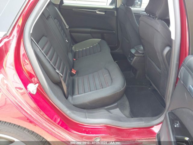 3FA6P0HD1GR232586 Ford FUSION SE