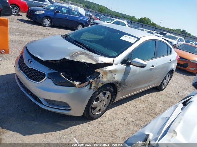 KIA FORTE LX 2015 KNAFK4A63F5434856 Image 2
