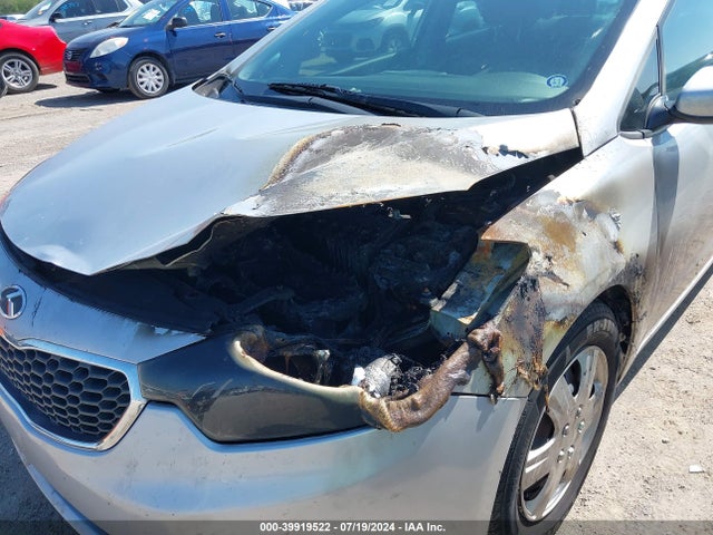 KIA FORTE LX 2015 KNAFK4A63F5434856 Image 6