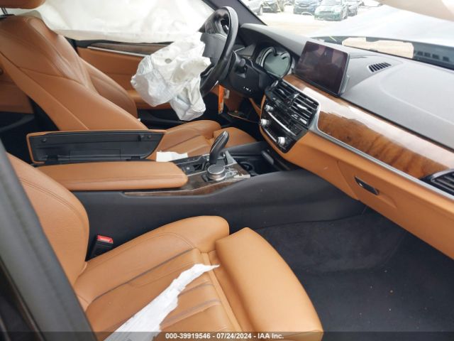 WBAJA7C55KWW38615 BMW 530i Xdrive