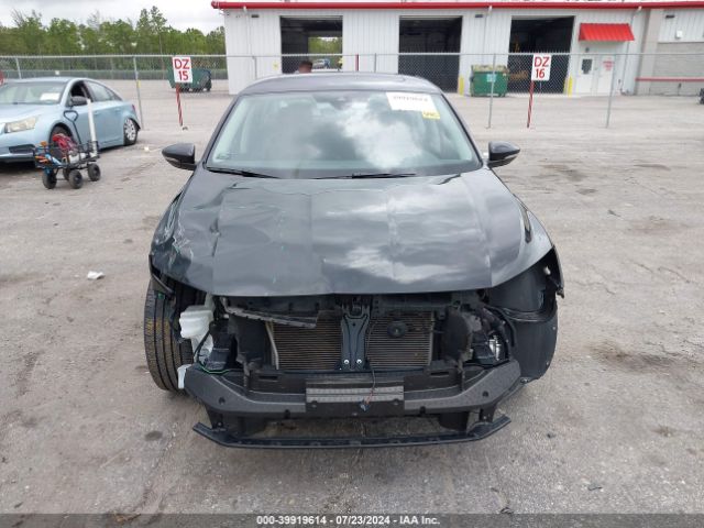 1VWSA7A32NC002519 Volkswagen Passat 2.0t Se