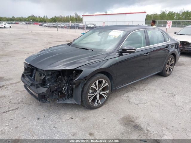 1VWSA7A32NC002519 Volkswagen Passat 2.0t Se
