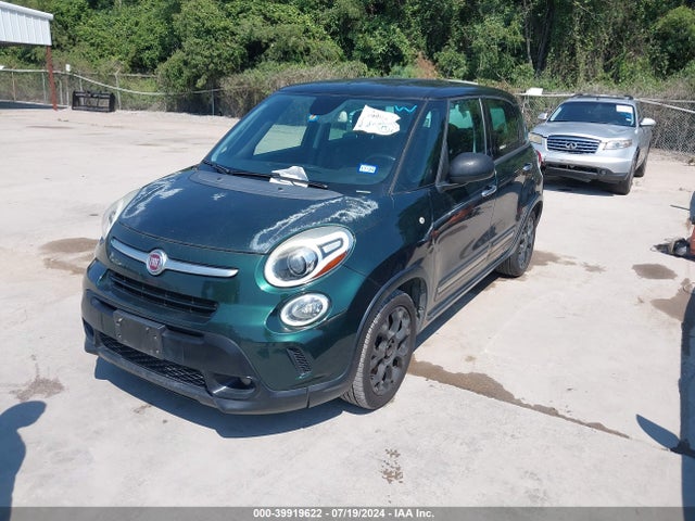 2015 FIAT 500L ZFBCFADH8FZ033093 Photo 1