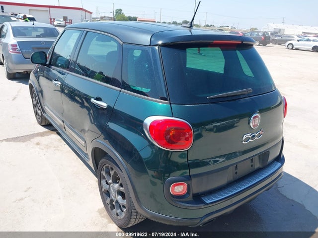 2015 FIAT 500L ZFBCFADH8FZ033093 Photo 2