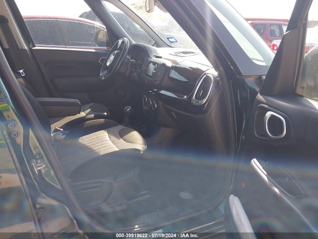 2015 FIAT 500L ZFBCFADH8FZ033093 Photo 4