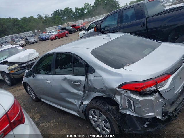 Toyota COROLLA LE 2022 JTDEPMAE8N3025396 Image 14