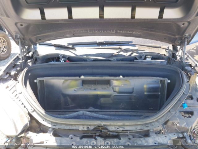 5YJXCAE28JF090328 Tesla Model X 100d/75d/p100d