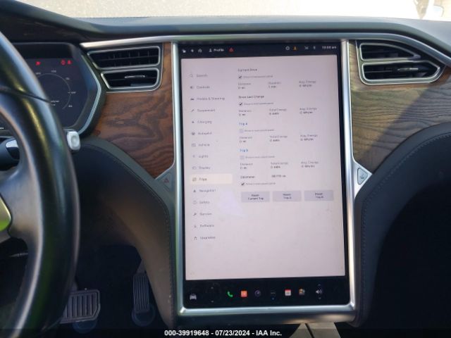 5YJXCAE28JF090328 Tesla Model X 100d/75d/p100d