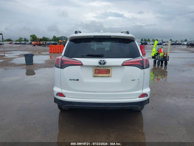 Toyota RAV4 LE 2017 2T3ZFREV3HW314988 Image 16