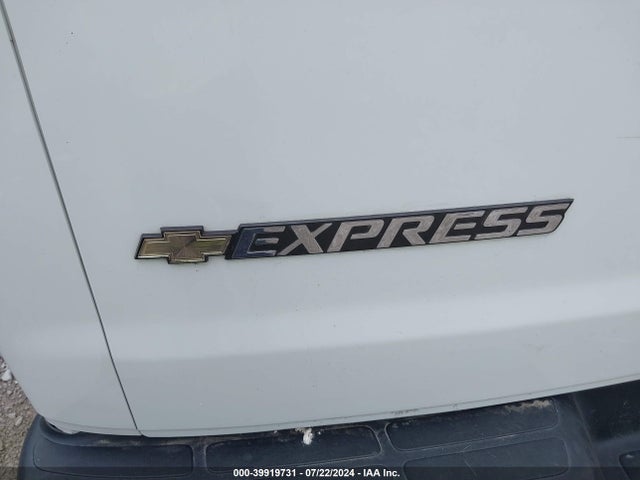 1GAZGPFG0L1170592 Chevrolet Express Passenger Rwd 3500 Extended Wheelbase Lt