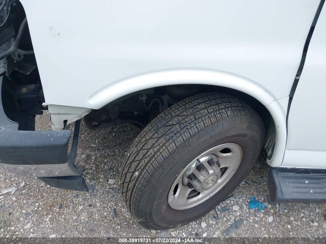 1GAZGPFG0L1170592 Chevrolet Express Passenger Rwd 3500 Extended Wheelbase Lt