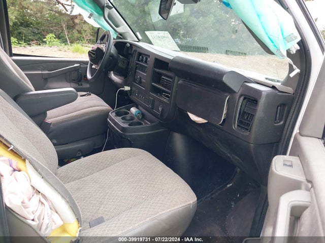 1GAZGPFG0L1170592 Chevrolet Express Passenger Rwd 3500 Extended Wheelbase Lt