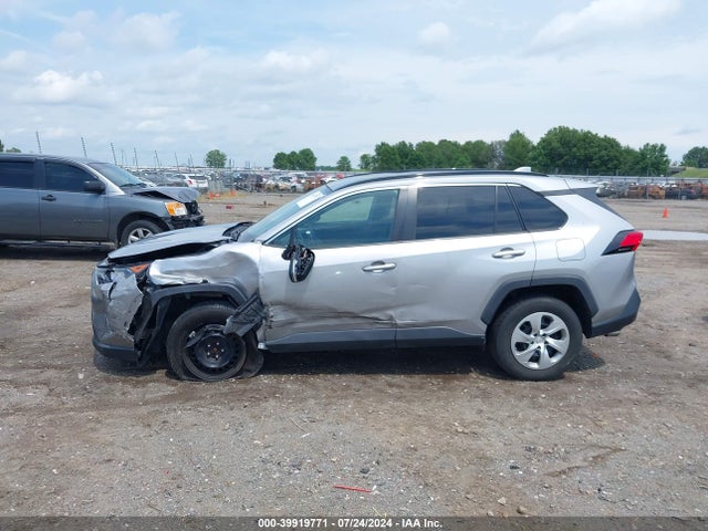 Toyota RAV4 LE 2019 2T3G1RFV5KW048644 Image 14